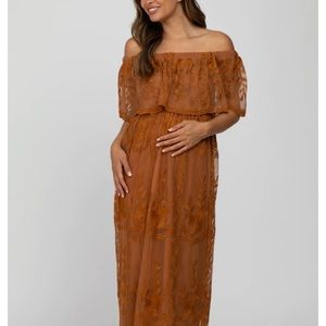 NWT Large / Camel Lace Off Shoulder Pink Blush Maternity Maxi Dress
